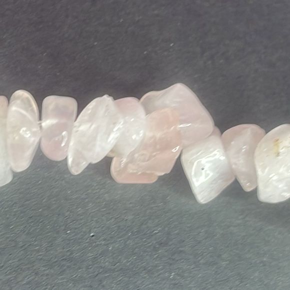 Rose Quartz Crystal Chip Necklace - Picture 13 of 14